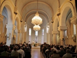 Photo paysage et monuments, Saint-Martin-de-Crau - église Saint Martin
