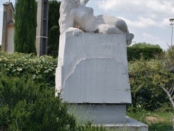 Photo paysage et monuments, Sénas - statues