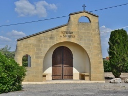 Photo paysage et monuments, Sénas - la chapelle