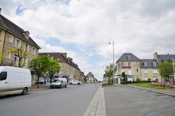 Photo Aunay-sur-Odon - Le Village
