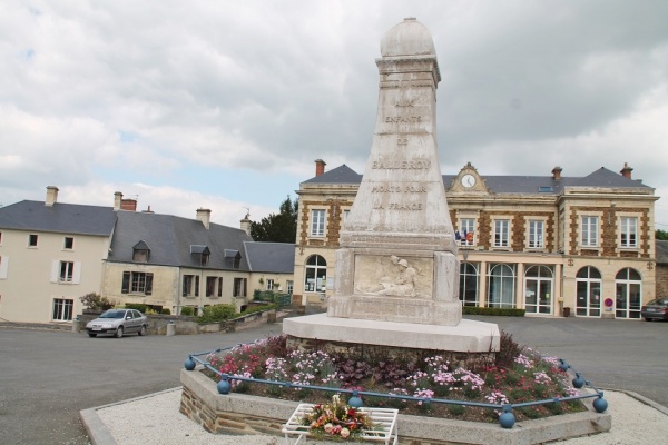 Photo Balleroy - Monuments Aux Morts