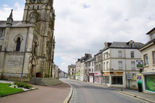 Photo Caumont-l'Éventé - le village