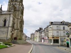Photo paysage et monuments, Caumont-l'Éventé - le village