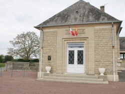 Photo paysage et monuments, Formigny - la Mairie