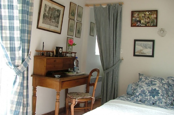 Photo Sainte-Marguerite-de-Viette - chambre bleue