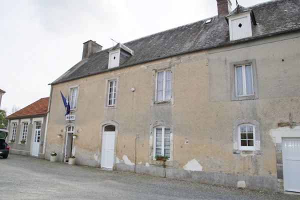 Photo Les Oubeaux - la Mairie