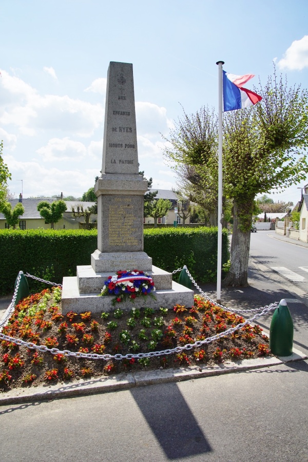 Photo Ryes - le monument aux morts
