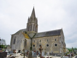 Photo paysage et monuments, Tour-en-Bessin - église saint Pierre