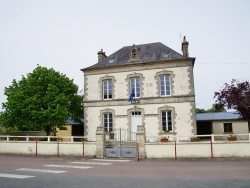 Photo paysage et monuments, Le Tronquay - la Mairie