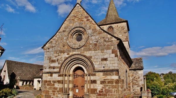 Photo Chalvignac - église St Martin