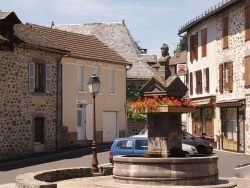 Photo paysage et monuments, Jussac - La Commune