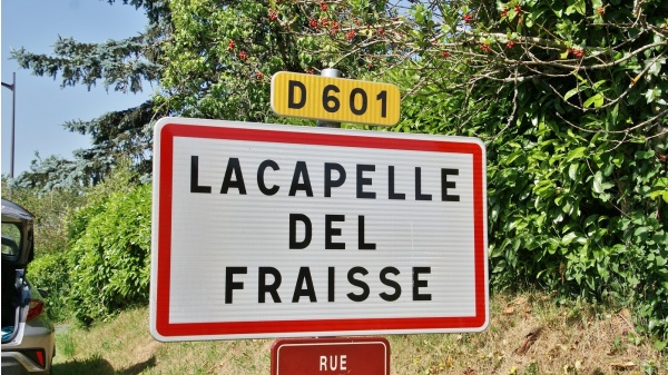 Photo Lacapelle-del-Fraisse - capelle del fraisse (15120)