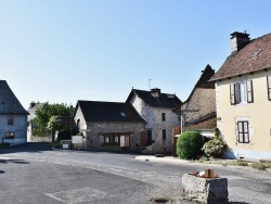 Photo paysage et monuments, Ladinhac - le village