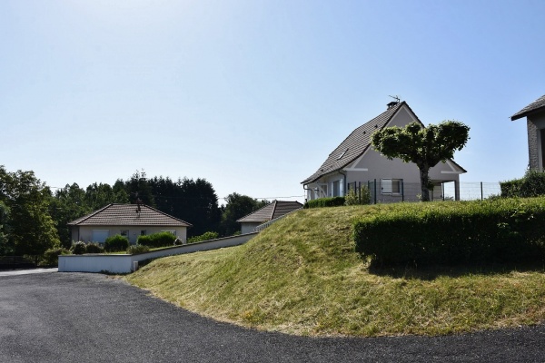 Photo Lafeuillade-en-Vézie - le village