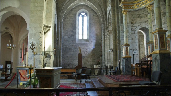 Photo Montsalvy - église Notre Dame