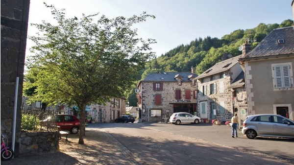 Photo Saint-Chamant - le village
