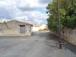 Photo paysage et monuments, Andilly - la commune