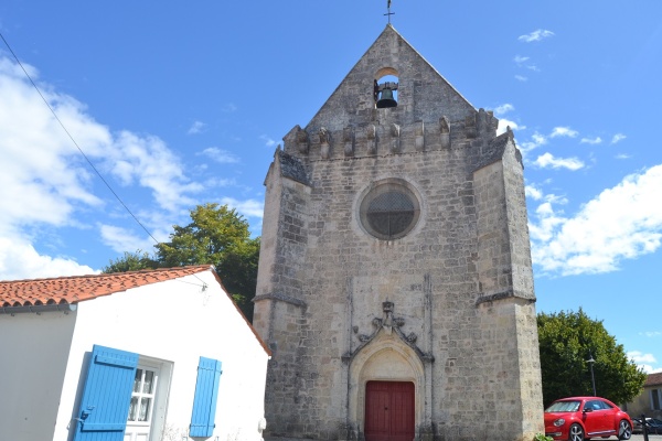 Photo Angoulins - église Saint Pierre