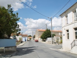 Photo paysage et monuments, Ardillières - la commune