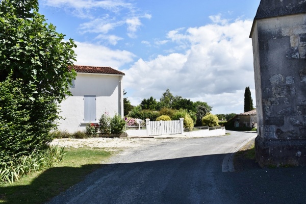 Photo Boutenac-Touvent - le village