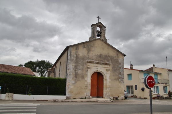 Photo Chaillevette - église Saint pierre