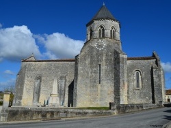 Photo paysage et monuments, Champagnac - Eglise