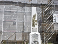 Photo paysage et monuments, Champagnolles - le monument aux morts