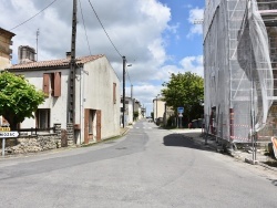 Photo paysage et monuments, Champagnolles - le village