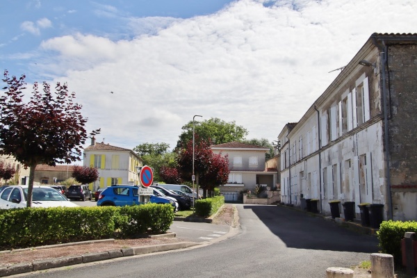 Photo Cozes - le village