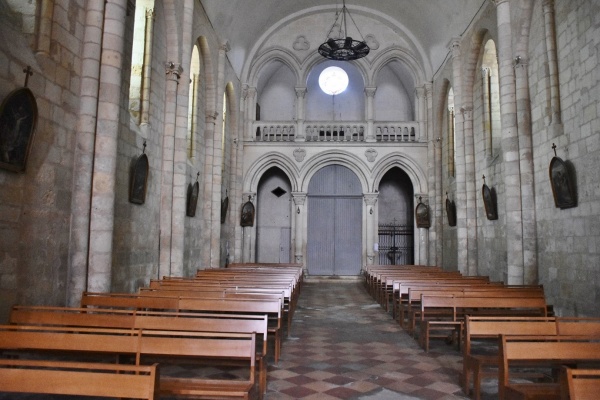 Photo Cozes - église Saint Pierre