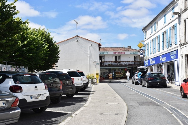 Photo Cozes - le village