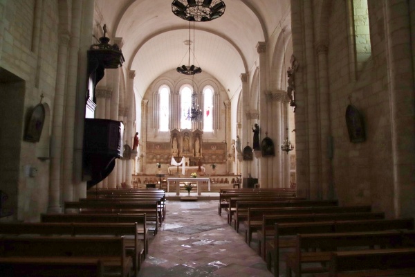 Photo Cozes - église Saint Pierre