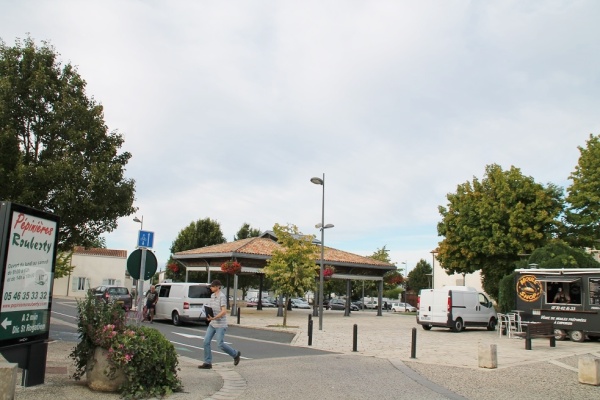 Photo Dompierre-sur-Mer - la commune