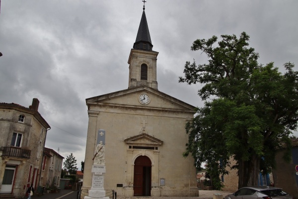 Photo L'Éguille - église saint Martin