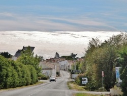 Photo paysage et monuments, Esnandes - Rue du Village