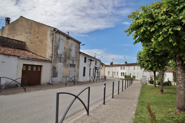 Photo Grézac - le village