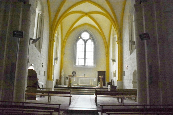 Photo Médis - église Saint Pierre