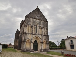 Photo paysage et monuments, Montpellier-de-Médillan - église saint martin