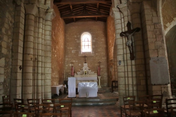 Photo Montpellier-de-Médillan - église Saint Martin