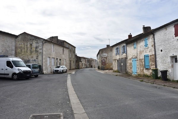 Photo Pisany - la communes