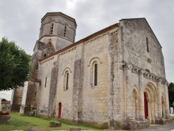 Photo paysage et monuments, Rétaud - église saint Trojan