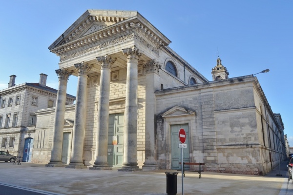 Photo Rochefort - église Saint Maurice