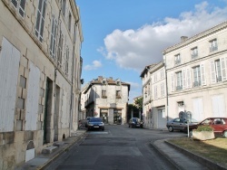 Photo paysage et monuments, Saint-Jean-d'Angély - la commune