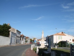 Photo paysage et monuments, Saint-Laurent-de-la-Prée - la commune