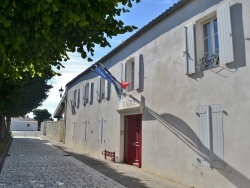 Photo paysage et monuments, Saint-Rogatien - la mairie