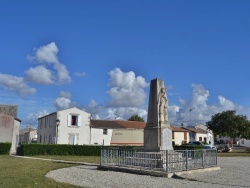 Photo paysage et monuments, Saint-Rogatien - le village