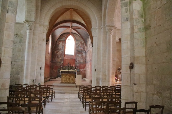 Photo Saint-Sornin - église Saint Saturnin