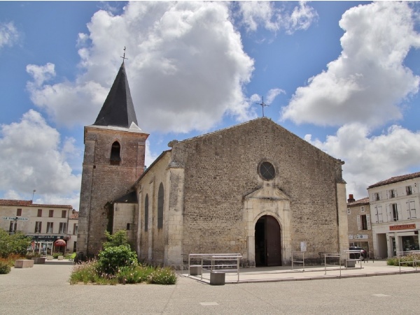Photo Saujon - église saint Martin
