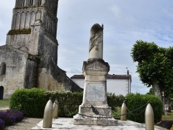 Photo paysage et monuments, Thézac - le monument aux morts