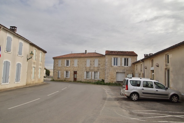 Photo Thézac - le village